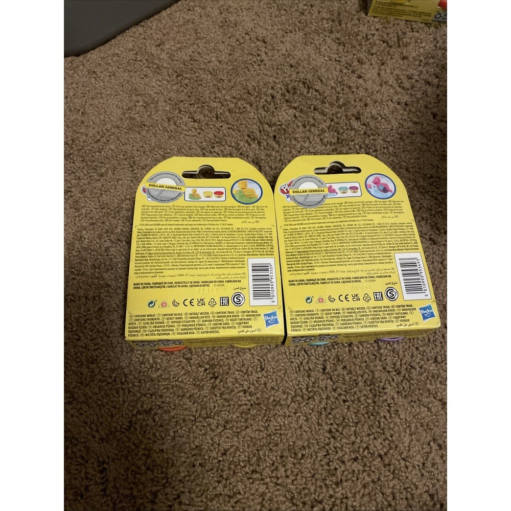 Play-Doh Kitchen Creations Mini Ice Cream Truck🍦 & Hamburger Truck🍔. New - Picture 2 of 2